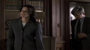 Смотреть на Лордфильм 2.0 Сериал Закон и порядок 1990