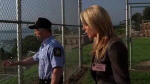 Смотреть на Лордфильм 2.0 Сериал Закон и порядок 1990
