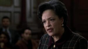Смотреть на Лордфильм 2.0 Сериал Закон и порядок 1990