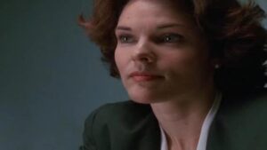 Смотреть на Лордфильм 2.0 Сериал Закон и порядок 1990