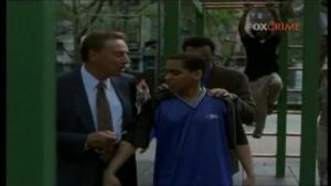 Смотреть на Лордфильм 2.0 Сериал Закон и порядок 1990