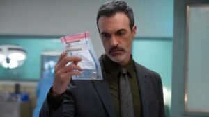 Смотреть на Лордфильм 2.0 Сериал Закон и порядок 1990